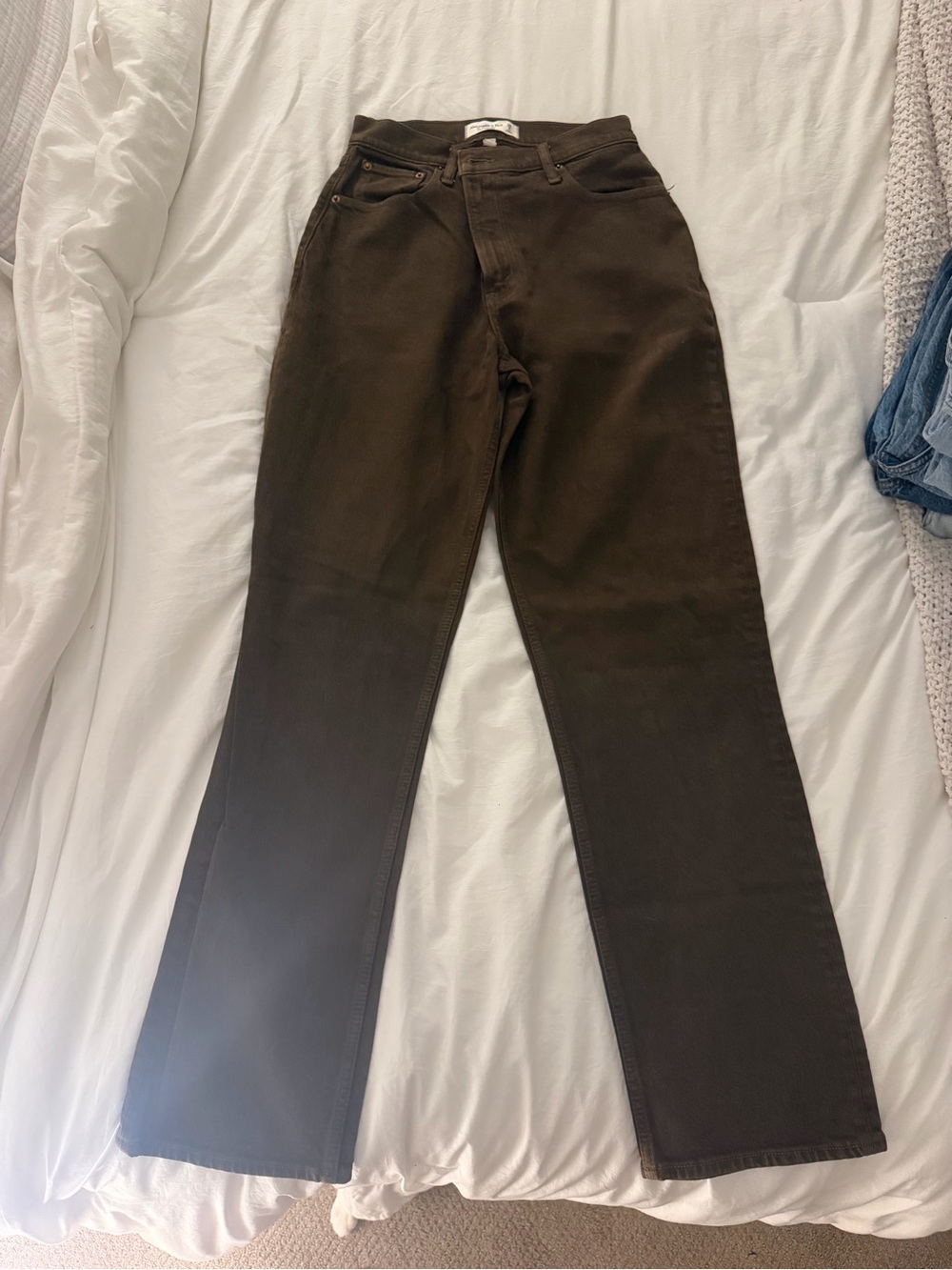 Abercrombie & Fitch 90s Straight Ultra High Rise Jeans